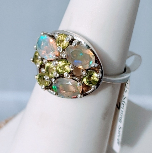Jewelry - Stunning Faceted Ethiopian Opal Peridot Ring